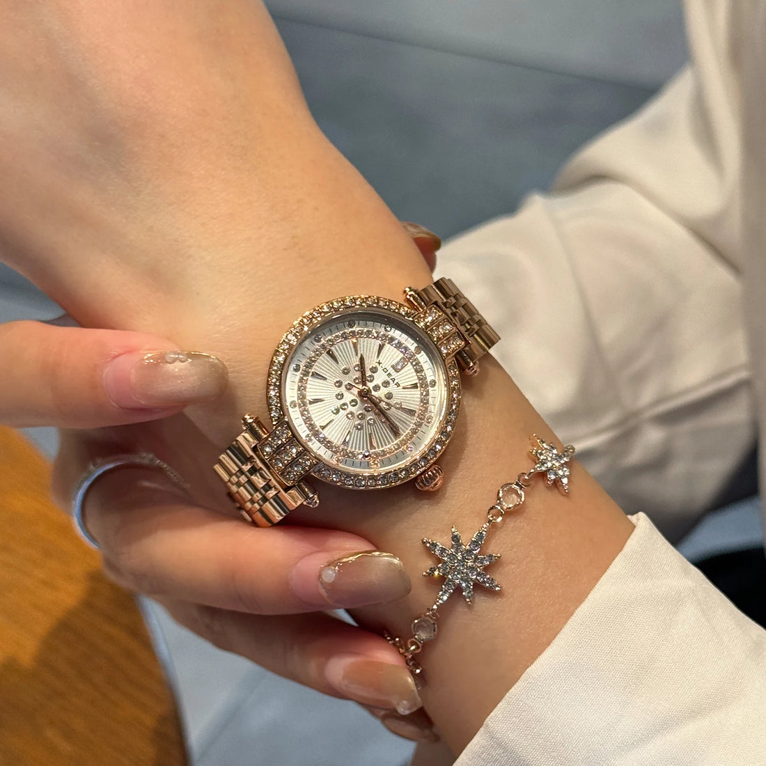2025 New Luxury Women's Watch – Business & Fashion Style, Rhinestone Decorated, Waterproof Quartz Wristwatch | Ideal Gift Choice